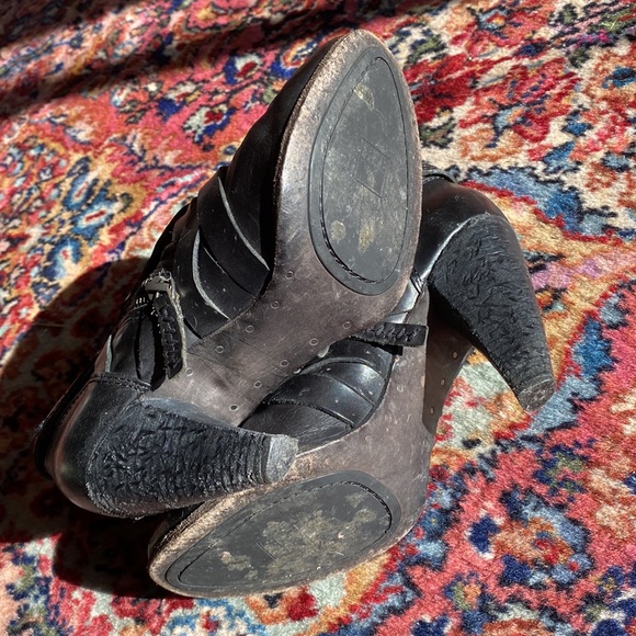 Frye wrap ankle boots - Picture 11 of 13